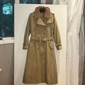 Vintage XL Burberry Mens Trench w/Full Wool Lining and Collar